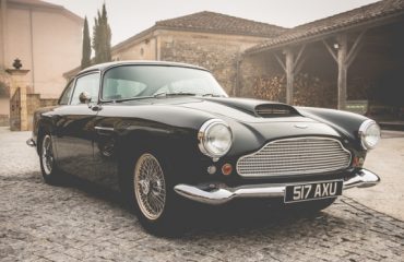 Aston Martin service - classic